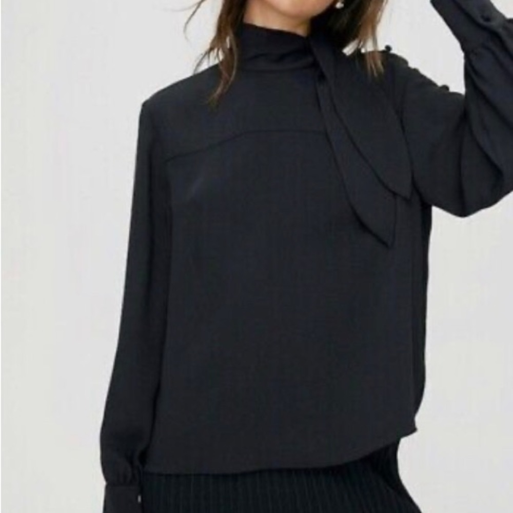 Brand New w/tags Wilfred trapeze blouse